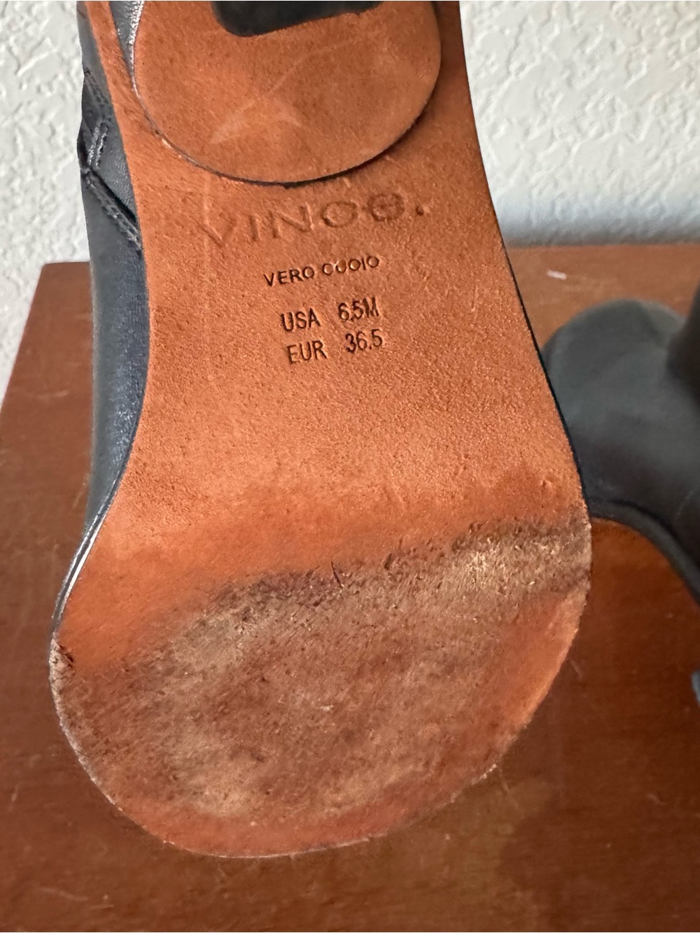 Vince Freya Bootie Size 6.5 - Picture 3 of 3